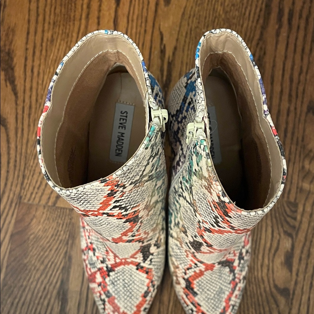 Steve Madden Multicolor Snakeskin Pattern Heeled Ankle Boots - Picture 3 of 4